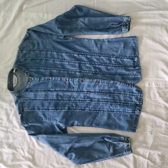 L.L. Bean Tops - Vintage L.L. Bean denim chambray button up shirt jacket shacket top medium